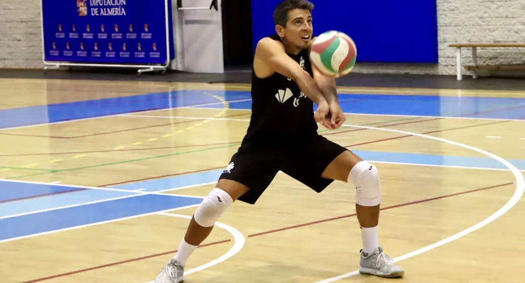 Paquillo Fernández afronta su quinta temporada en Unicaja Costa